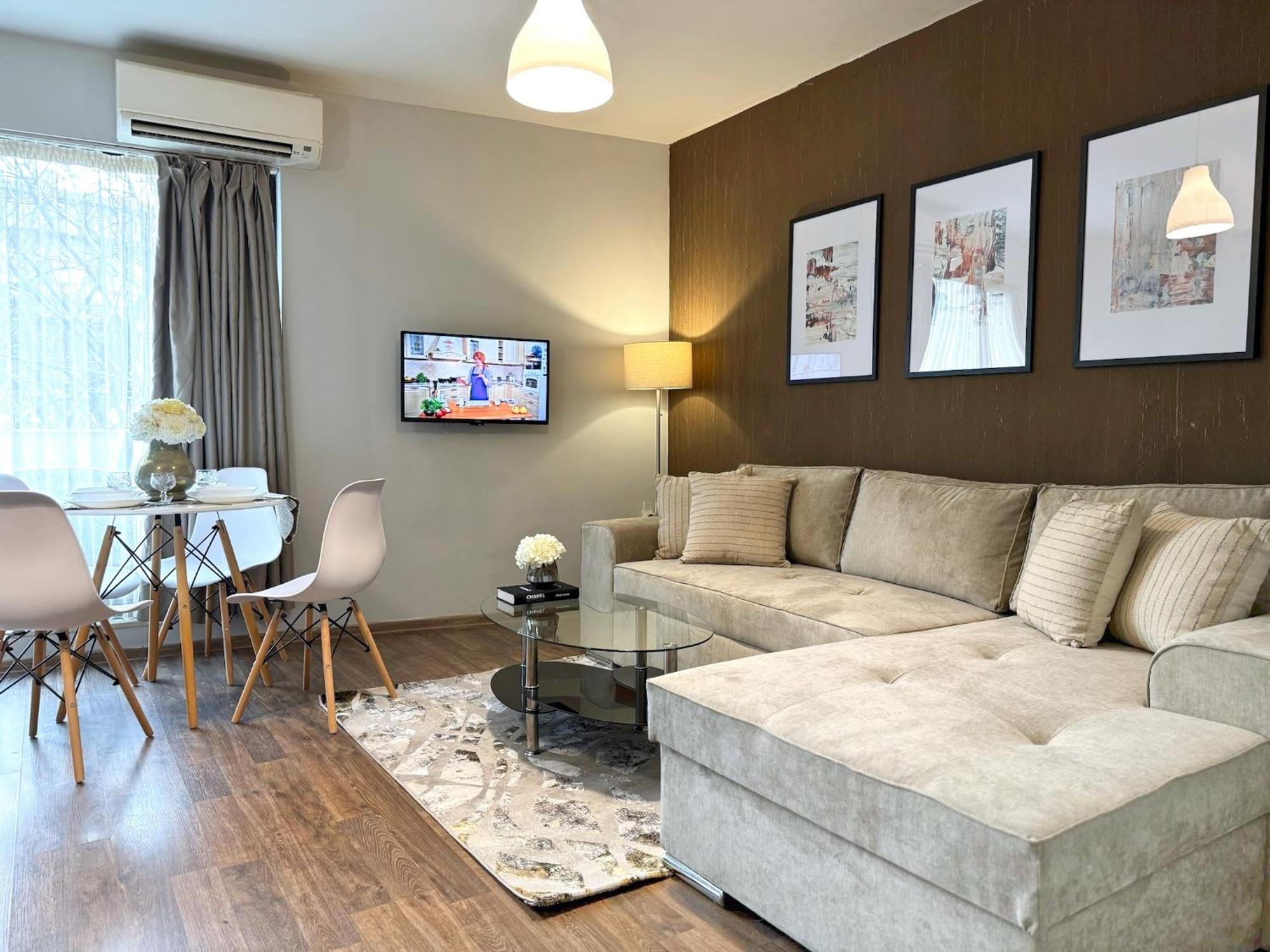 Top Centre Plovdiv Apt. With Parking For 4 Guests Zewnętrze zdjęcie