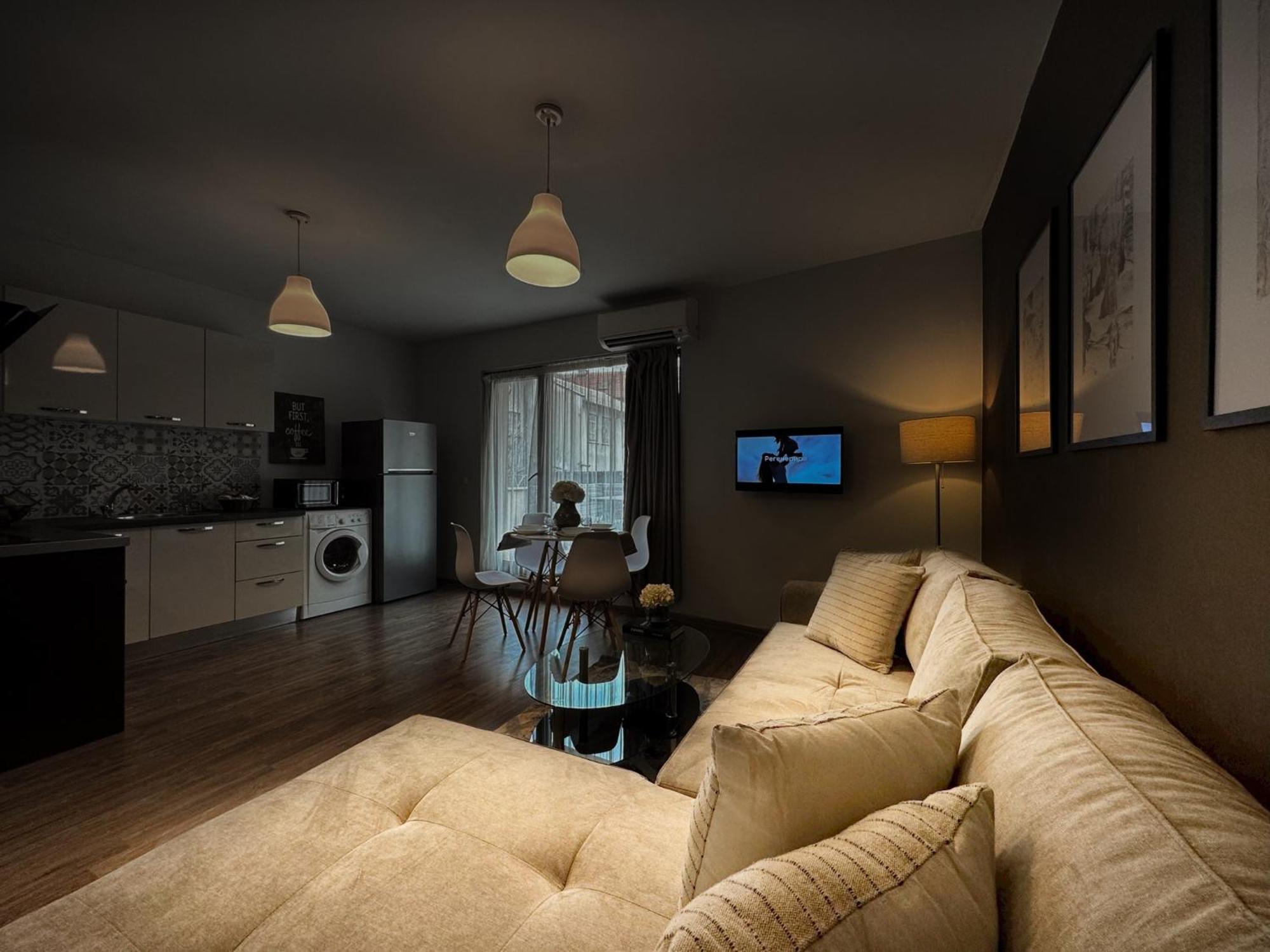 Top Centre Plovdiv Apt. With Parking For 4 Guests Zewnętrze zdjęcie